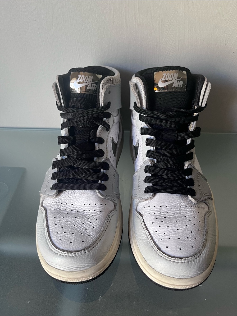 Nike High-Top Women’s Sneakers in White and Black Size 7